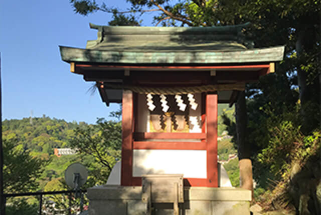 結明神社